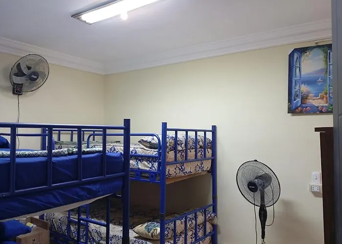Apartment للاستفسارات عبر الواتس في الصور, قرية لاسرينا بالم بيتش بالعين السخنة لمحبي الهدوء والرقي, للأسر فقط, دور أول وسط غرفتين وصالة بفيو البول والبحر من كافة الغرف, شاطئ رملي مجاني, اكوا بارك مجاني, الموقع لا يتيح الرد على استفسارات الحجز, واتس فقط